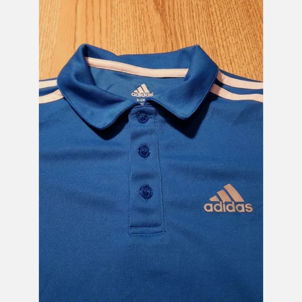 Adidas Boys Shirt Short Sleeve Size: Small 8